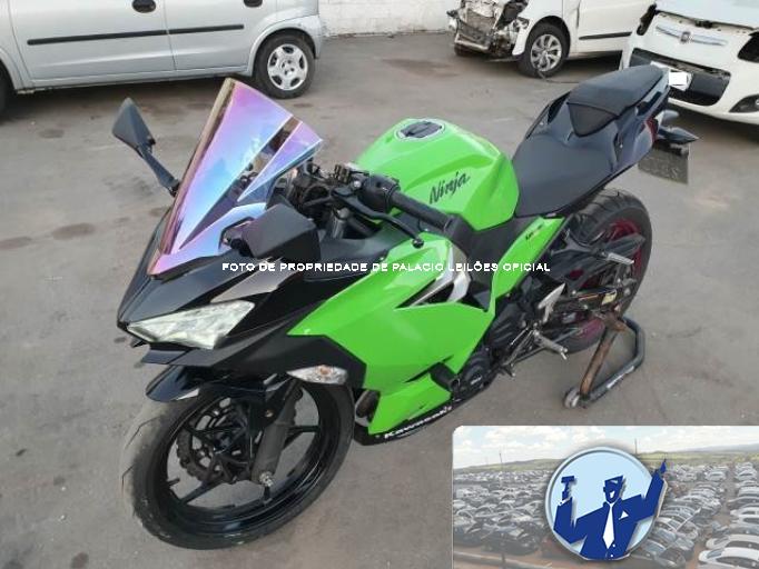 KAWASAKI NINJA 400 19/19
