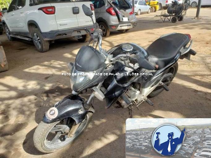 HONDA CB 300 R 14/14