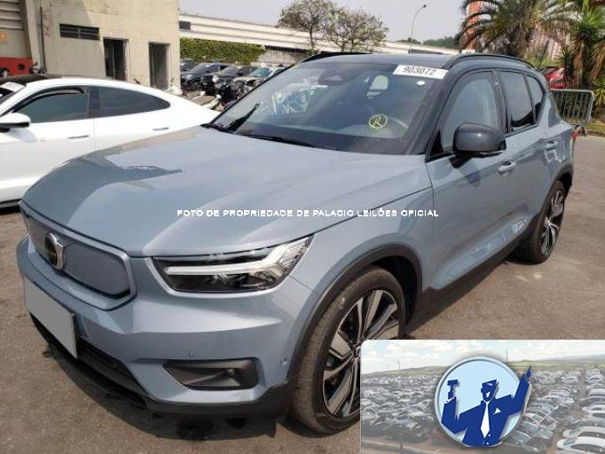 VOLVO XC40 21/22